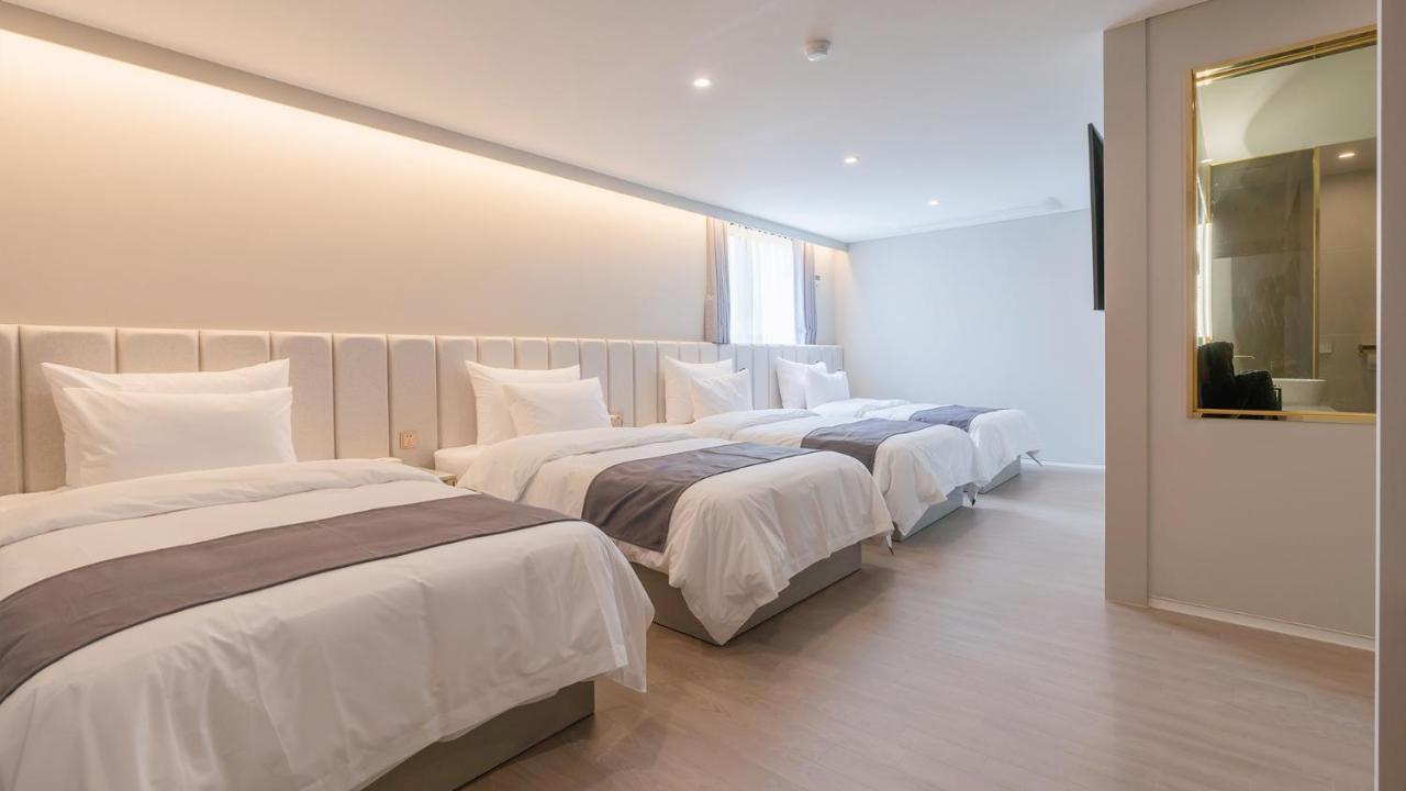 Denbasta Central Hotel Seomyeon Puszan Kültér fotó