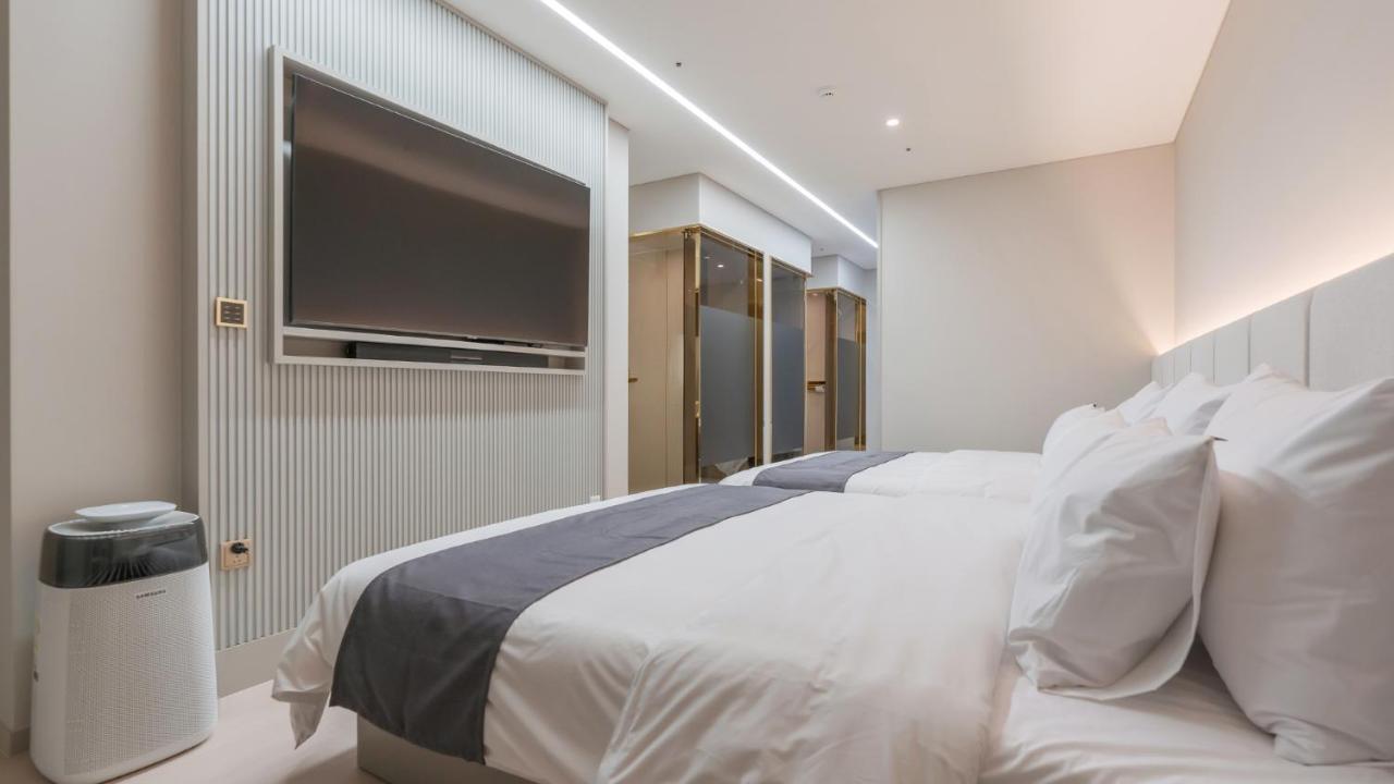 Denbasta Central Hotel Seomyeon Puszan Kültér fotó